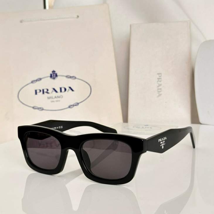 Picture of Prada Sunglasses _SKUfw79339394fw
